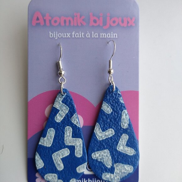 Handmade blue color polymer clay earrings. Boucles d'oreilles fait à la main - Picture 5 of 8